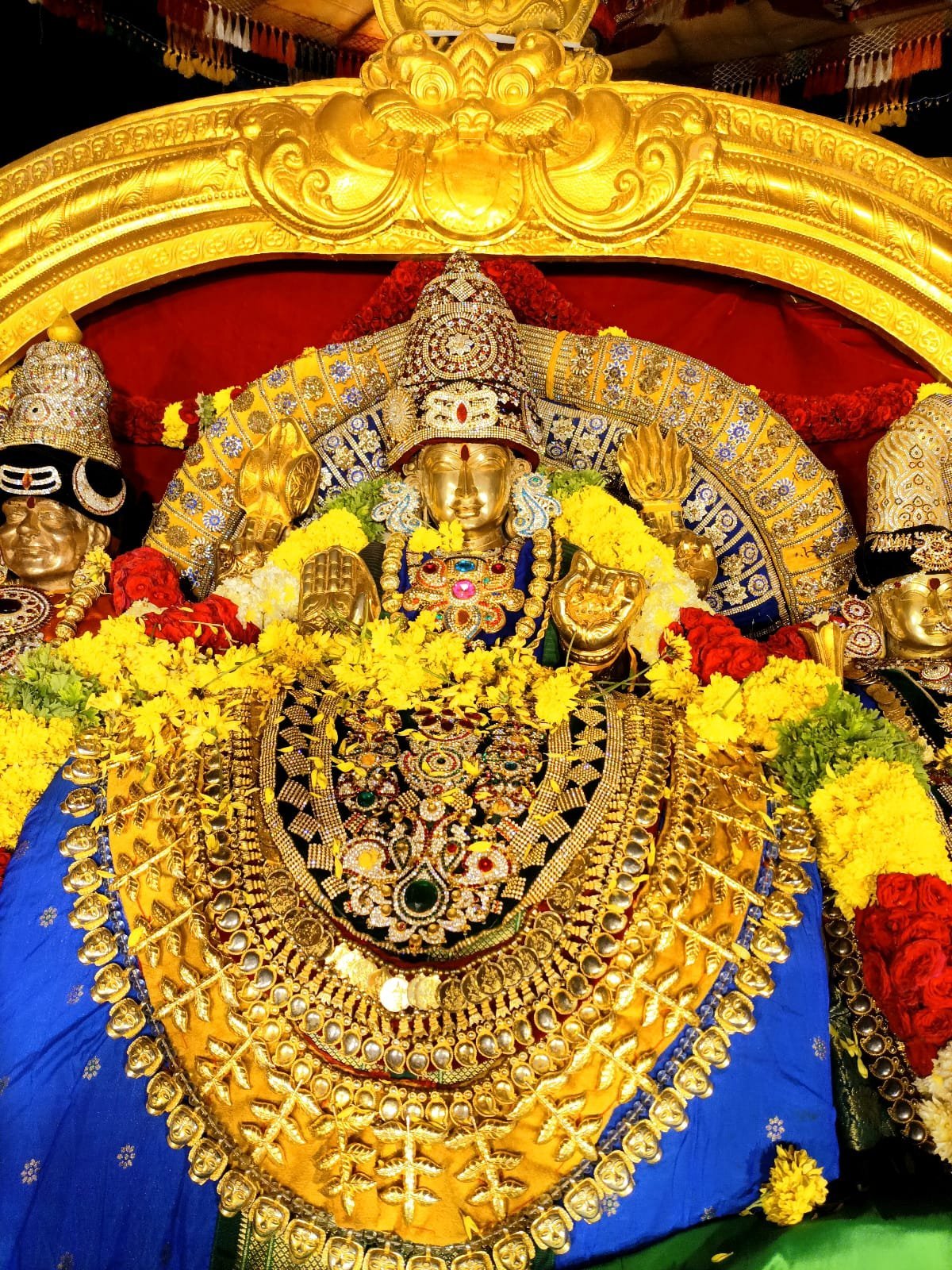 The Shadmurthy on Ten Vahanas