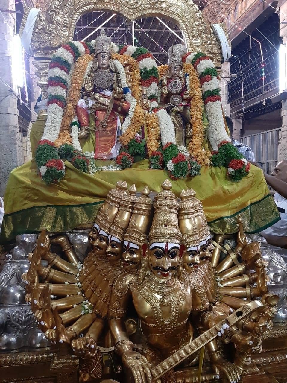 Paramashiva on the Kailasa Vahanam